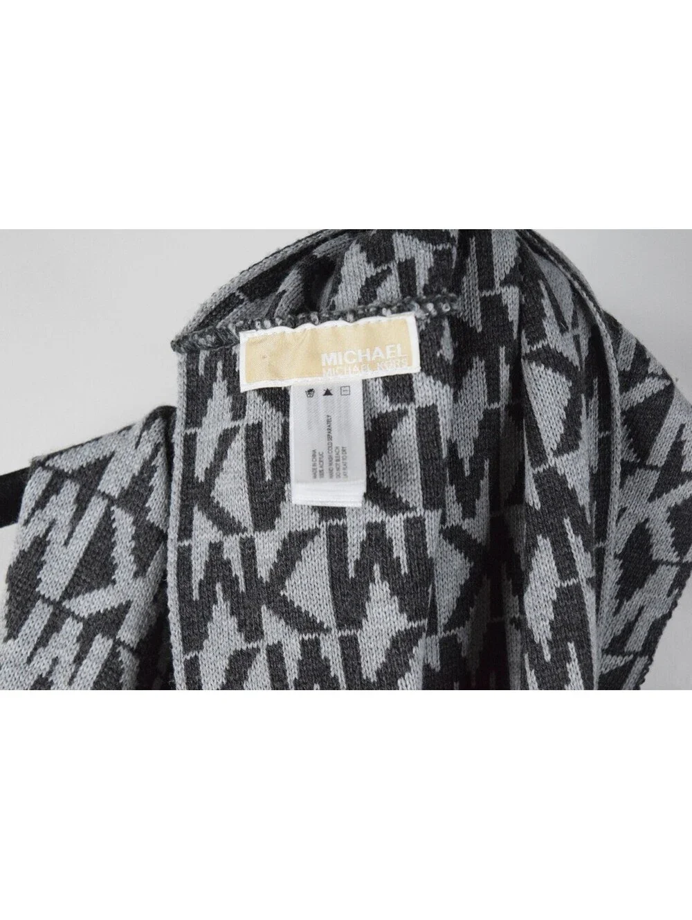 Michael Kors MK Logo Infinity Scarf Gray Black Signature Print Knit One Size